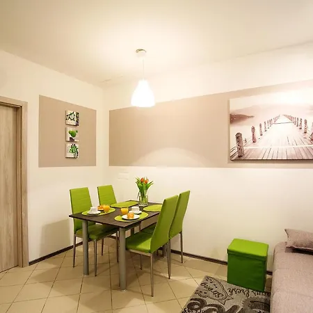 Sweet With Free Private Parking