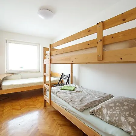 Sweet With Free Private Parking Lublana