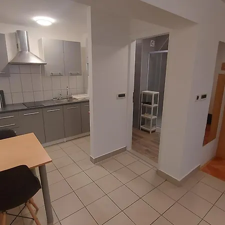 Apartment Sweet With Free Private Parking Laibach