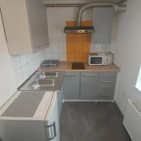 Apartment Sweet With Free Private Parking *